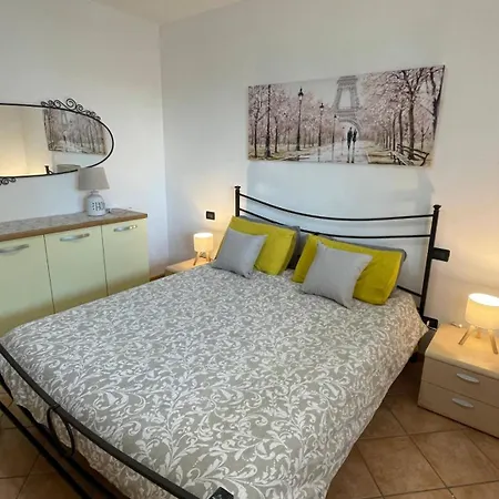 La Casa Di Marco E Maida Апартаменты *