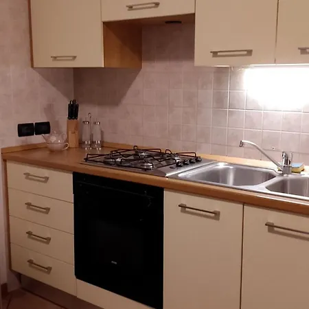 La Casa Di Marco E Maida Lägenhet Desenzano del Garda